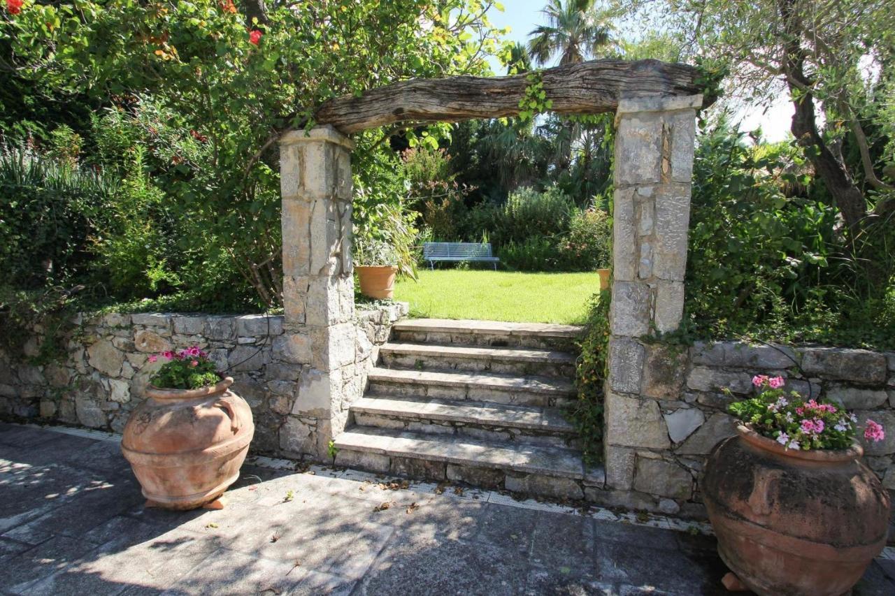 La Maison De Platane B&B Fayence Ngoại thất bức ảnh